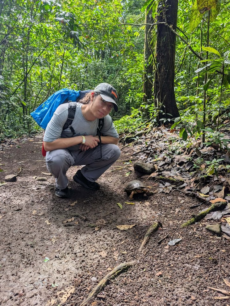 michael holmes with a turtle